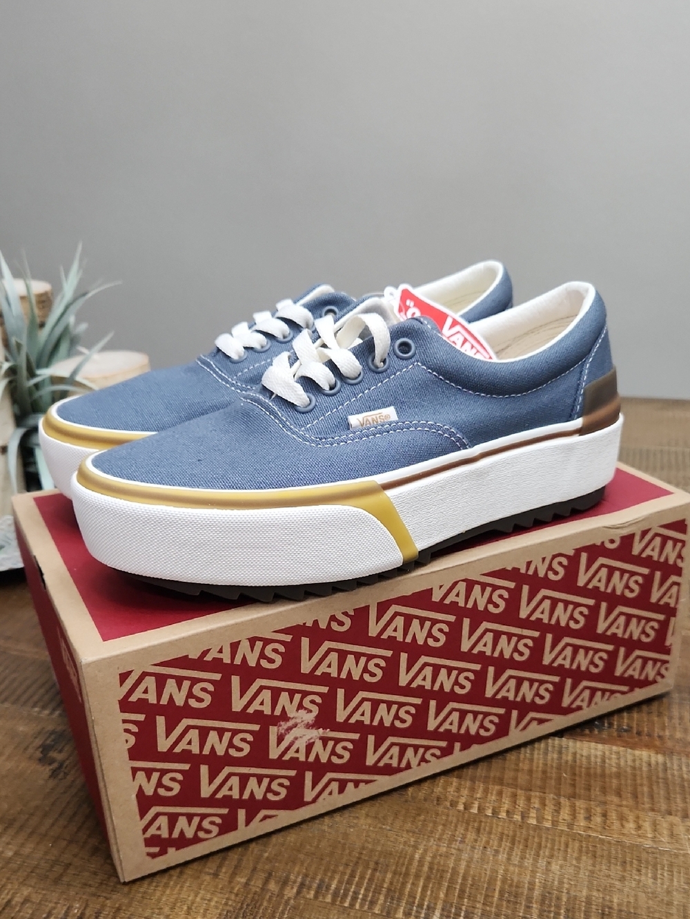 Vans Era Stacked Canvas Stormy Weather Platform Wmens 8.0 or Mens 6.5